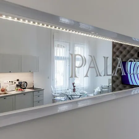 Palace *