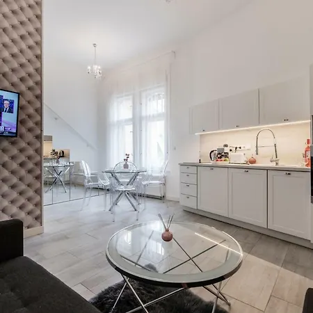 Palace Apartmán *